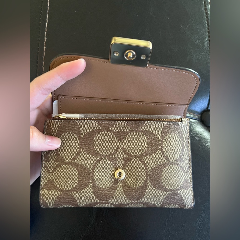 Coach Wallet - Picture 3 of 7
